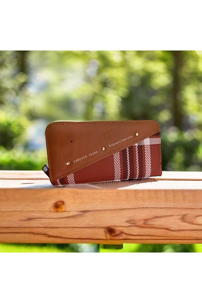 KINZ AL-HADAYA wallet