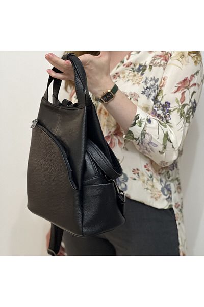 Micutz Elegant Women's Backpack Made of Soft Natural Leather, Made in Italy, 17x23x11 cm, Design 2025, Black Color