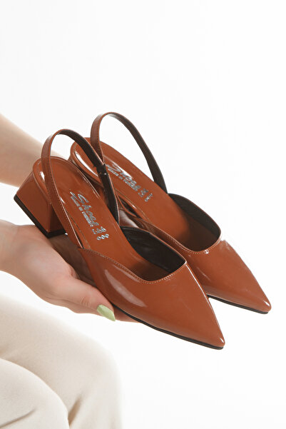 UYEGE حذاء سيندي سيري نسائي بكعب قصير ومقدمة مدببة