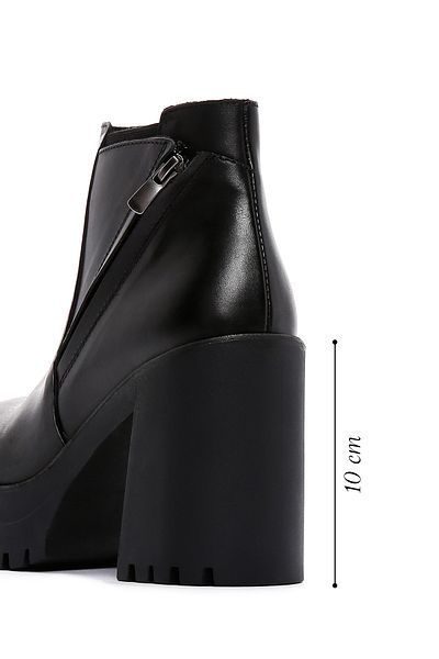 Derimod Women's Black Zippered Thick Heeled Leather Boots 25Wfd182918
