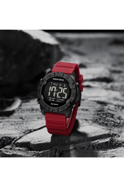 Naviforce Mens Digital Sports Wristwatch with Quartz Battery Durable Strap Water Resistant