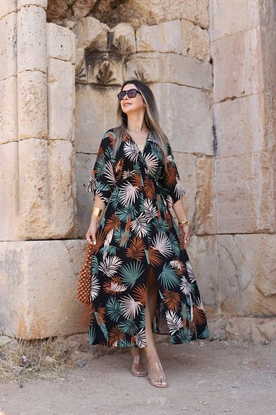bytugcekaya Black leaf pattern bat sleeve slit detail dress