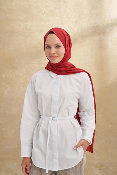ARMANDA Red Baroque Pattern Shawl 3357