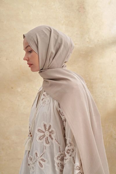 ARMANDA Dark Beige Felore Pattern Shawl 3356