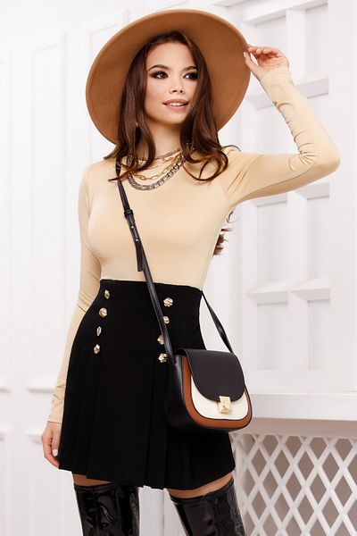 Atmosphere Fashion Fustă scurtă neagră plisată din material textil cu talie înaltă