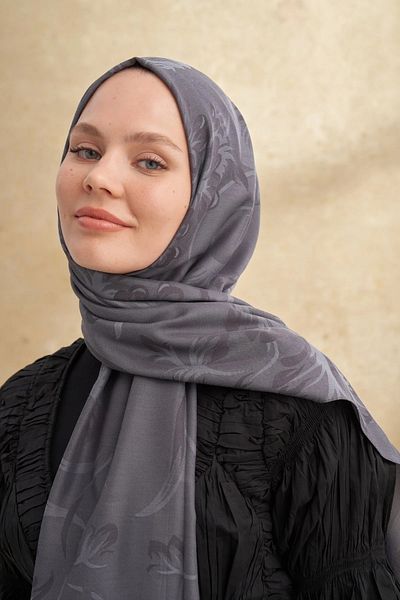 ARMANDA Smoked Baroque Pattern Shawl 3357