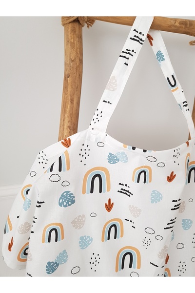 artıbebe Gökkuşaklı Balenli Emzirme Önlüğü – Nefes Alabilen, Desenli Bebek Emzirme Örtüsü