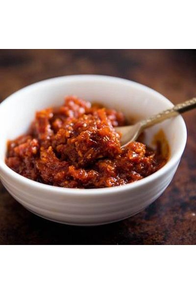 YABANEEZ SAMBAL OELEK "HUY FONG FOODS" (CARTOON OF 3 PACKS)