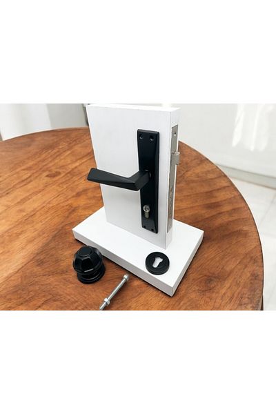 KOLDOOR Pyramid Matte Black Ship Mirrored Yale Steel Door Handle Left Hand + Door Knocker + Rosette