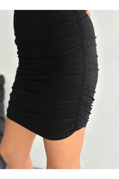 Silerra Rochie oversize fără mâneci cu decolteu pe piept și laterale - neagră