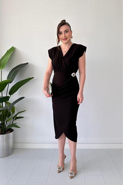 MaziButik Drop Buckle Crepe Dress Brown