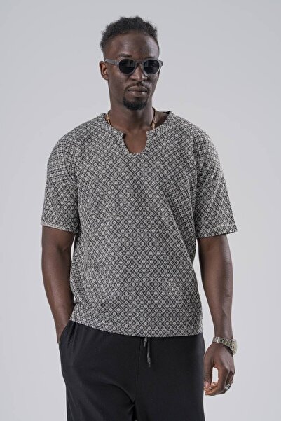 FıttingRoom Oversize Bohemian Tshirt