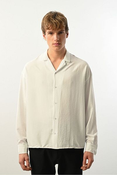 TÜZeMEN Apaş Collar Pinstripe Light Fabric Shirt