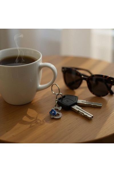 Revello Keychain ​​Ornament Gift Letter S Stylish Design