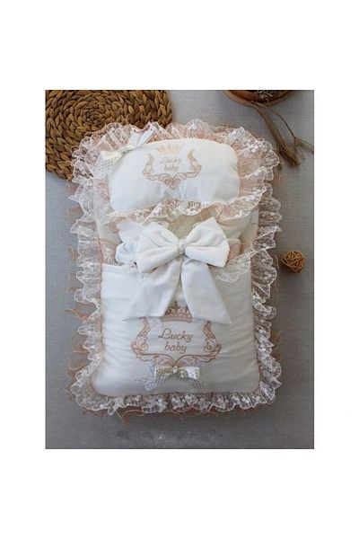 shopwave Newborn Nile Crown Embroidered Swaddled Trilux 3-Piece Bottom Opening Set
