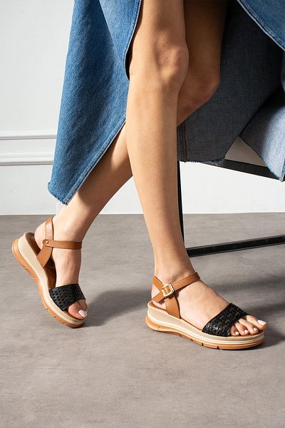 Ayax Black Laser Patterned Single Strap Daily Women's Sandals