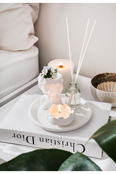 İkizlerin Dünyası 4Lü Set Çiçekli Kız + Çiçekli Mumluk + 50ml Japon kirazı ko...