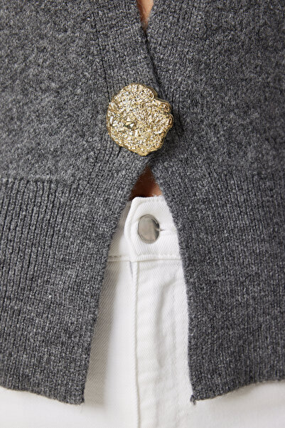 Happiness İstanbul Women's Anthracite Stylish Buttoned Knitwear Cardigan Ki̇00131