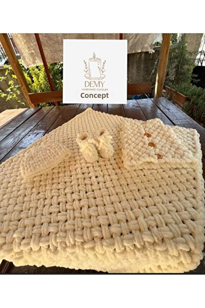 Alize 4-piece Puffy Baby Blanket Set