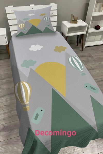 dekomingo Green Gray Mountains Balloon Baby and Child Base Pique Set