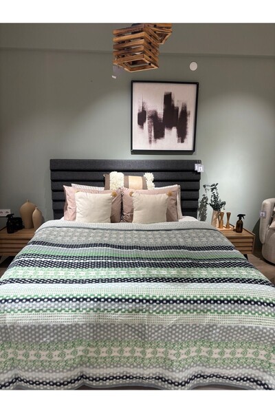 Sesli Softy Series Acrylic Soft Thick King Size Blanket 200X220 Size 500Gr / M2 Weight