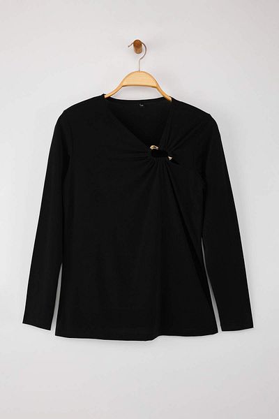 Trendyol Curve Black Asymmetric Collar Knitted Plus Size Blouse Tbbaw26Af00010