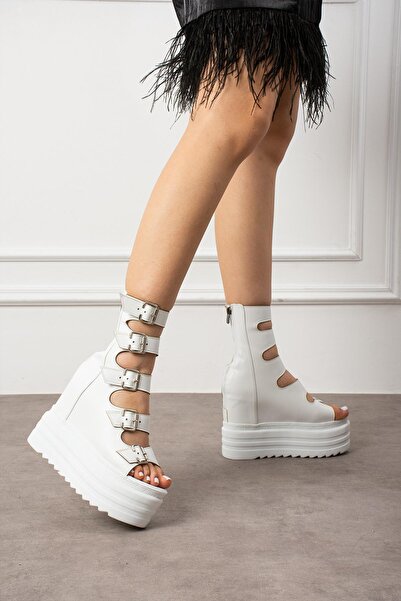 Modanizm Fiony Wedge Heeled White Sandals