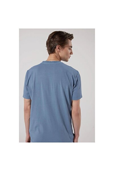 Lee Ανδρικό μπλουζάκι με λαιμόκοψη σε μπλε χρώμα