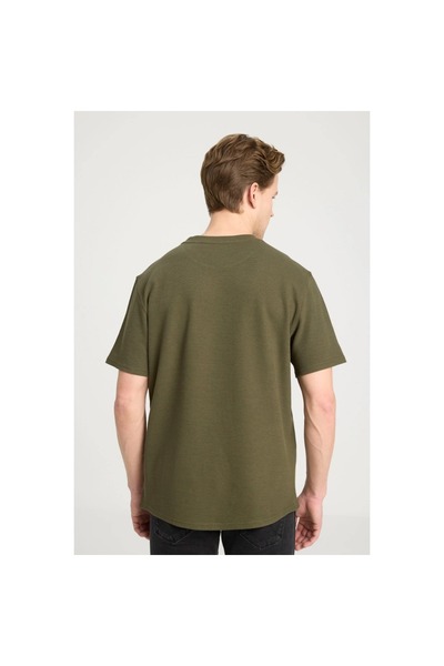 WRANGLER Regular Fit Regular Cut Crew Neck Khaki T-Shirt