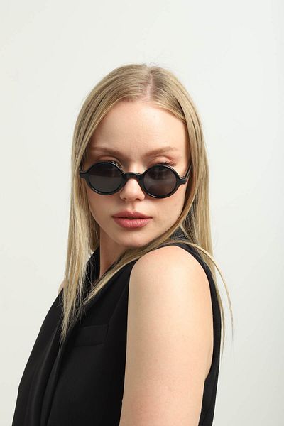 onetwothree One Two Three Polarized Sunglasses Black