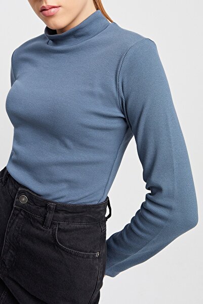 Curly Indigo Ka Ribbed Knit Collar Bluz