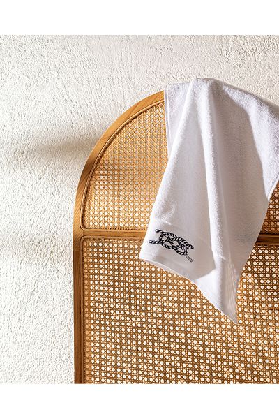 Madame Coco Avery Face Towel