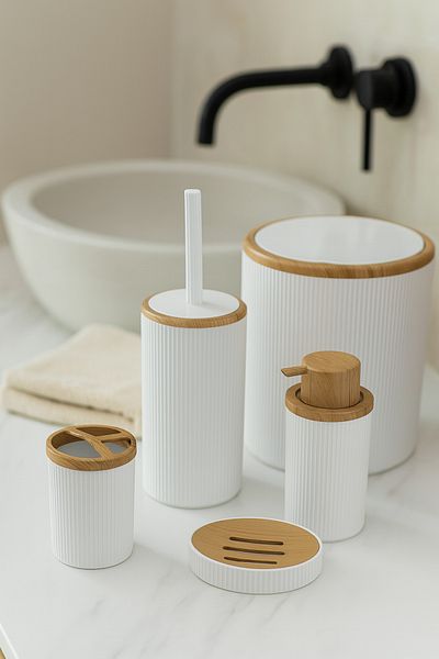 Makri Set of 5 White Wooden Patterned Round Bathroom