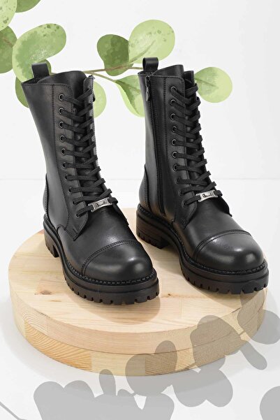 Bambi Чорні жіночі черевики та боти з натуральної шкіри K02629031903