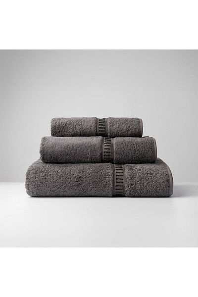 Gül Güler Lacy Bath Towel Kolber