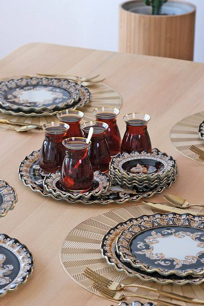 Glore Gold Gilded Ragusa Glass Tray
