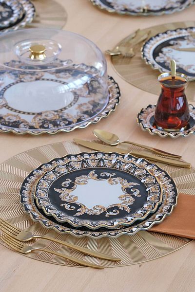 Glore Ragusa Gold Gilded 34 Piece Cake Serving Set for 6 People