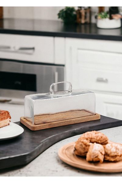 The Mia Madera Cupcake Storage Fan