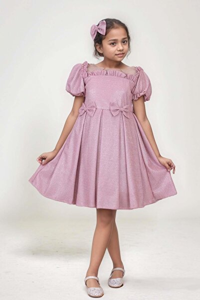 Riccotarz Κοριτσίστικο βραδινό φόρεμα με τετράγωνο γιακά, διάφανο τούλι, βολάν στους ώμους, λεπτομέρεια φιόγκου στη μέση, ασημί ροζ