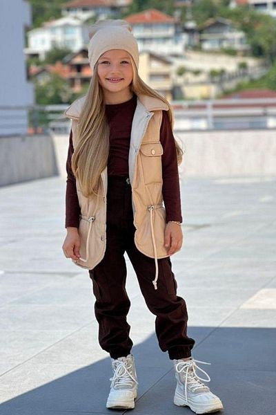 Riccotarz Girl's Beige Bottom Top Set with Inflatable Vest and Cargo Pocket Trousers