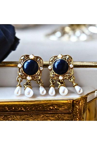MIRADA JEWELRY Vintage Baroque Pearl Blue Design Earrings