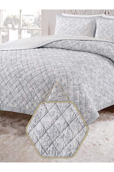 Bee Home Bed and Bath Sari | 3 Pieces King Quilt Set - 270 X 234 Cm - Sari Floral