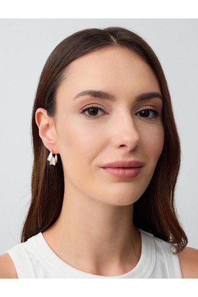 Jimmy Key White Spiral Patterned Elegant Earrings