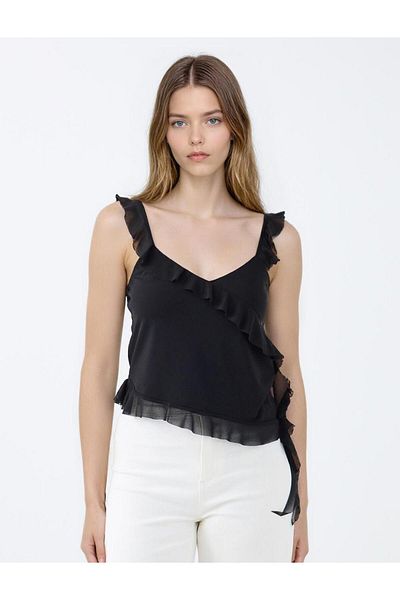 Jimmy Key Black Slim Fit Strap V-Neck Short Knitted Blouse