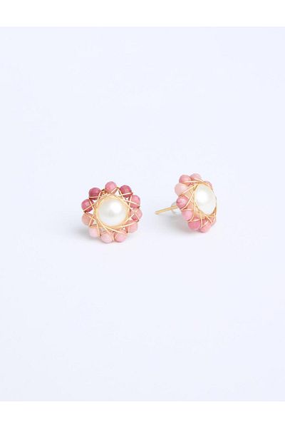 Jimmy Key White Flower Figured Pearl Detailed Beaded Earrings