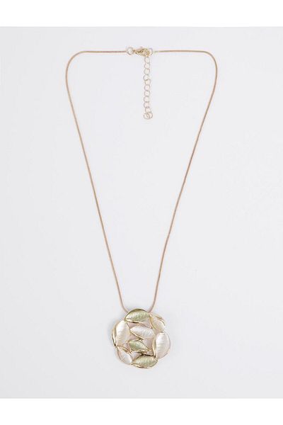 Jimmy Key Modern Necklace with Green Seashell Figure