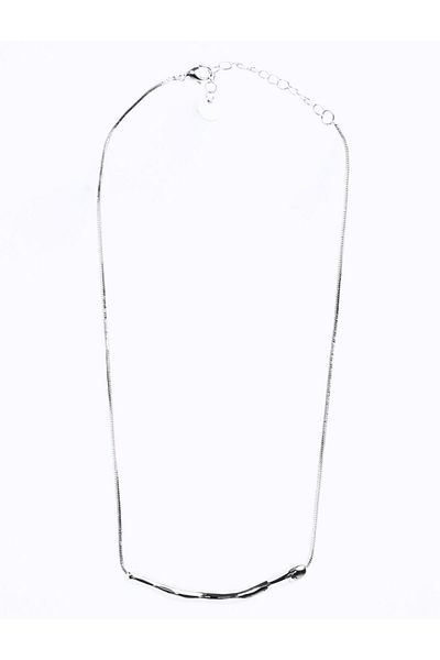 Jimmy Key Silver Color Metal Detailed Shiny Chain Necklace