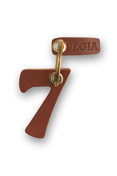 Pegia Αριθμός 7 Δερμάτινο μπρελόκ 25an66