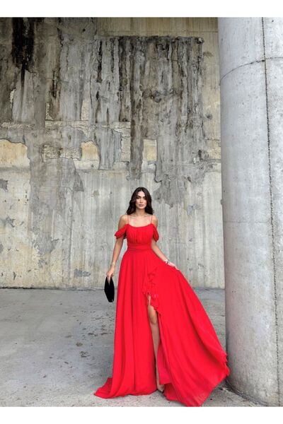 bella istanbul Alice Madonna Yaka İp Askılı Yırtmaçlı Abiye