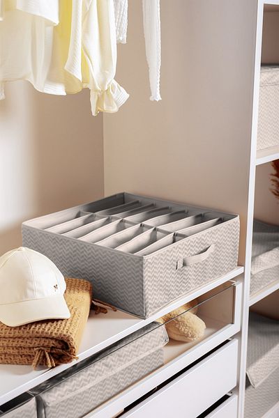 Serstil 14 Section Wiper / Diving Clothing, Towel, Duvet Mixing Box - 44X44X17 cm